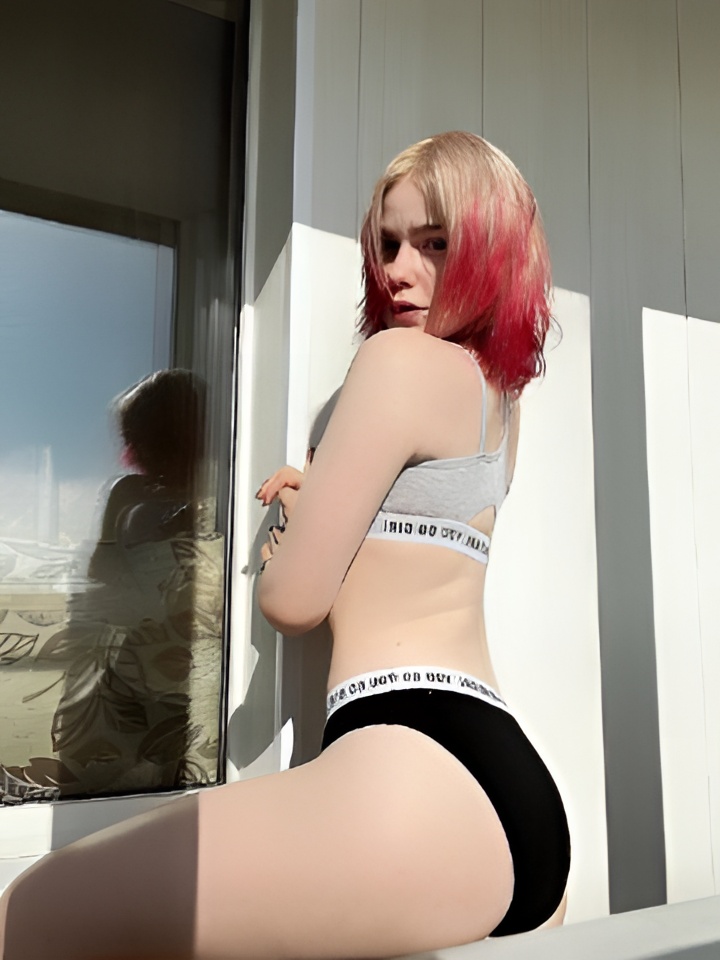 Анна привлекальеная девушка из Севастополя цена от 3000 руб