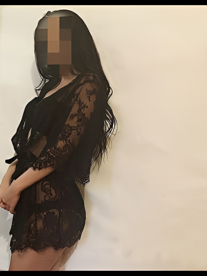 Индивидуалка София, доступна для личного знакомства от 1500 руб