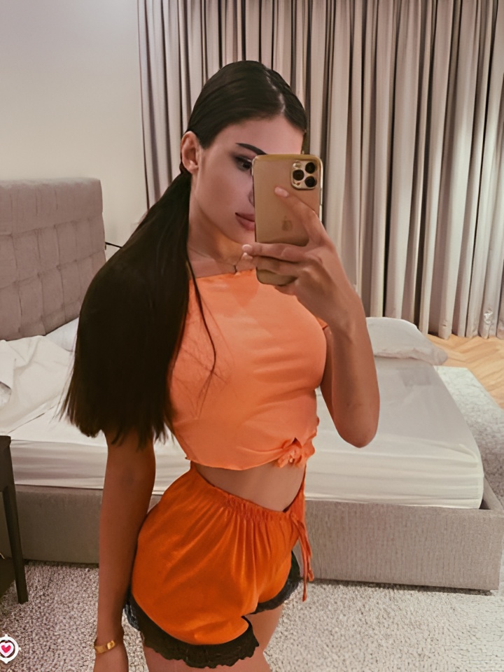 Индивидуалка Забава, доступна для личного знакомства от 10000 руб