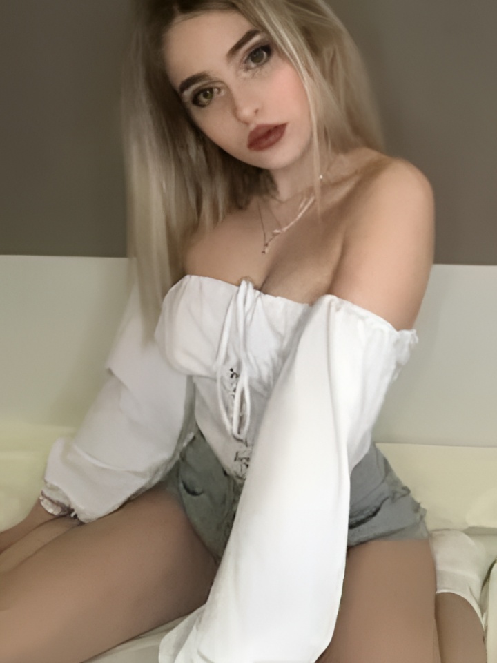 Индивидуалка Злата, доступна для личного знакомства от 2000 руб