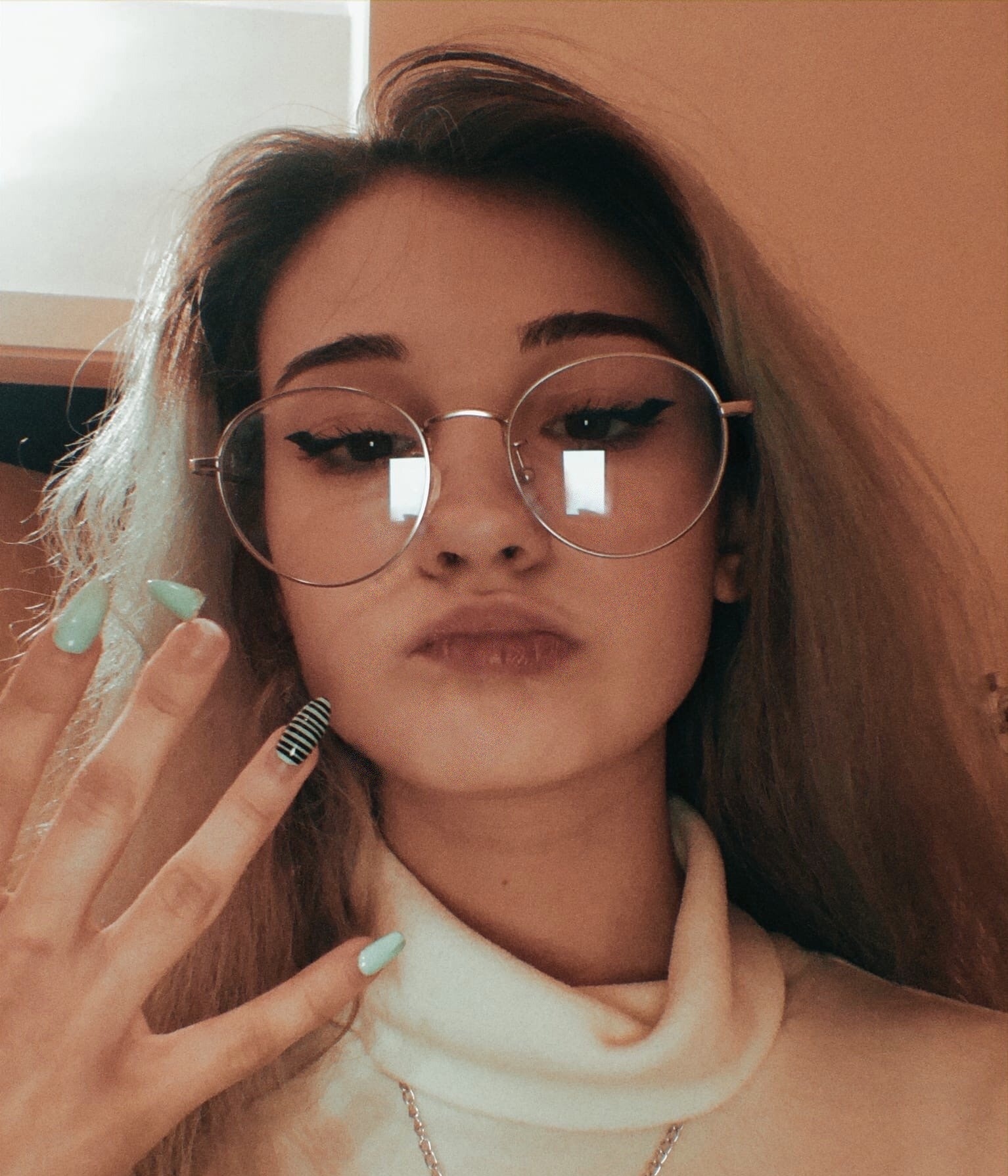 Лида привлекальеная девушка из Севастополя цена от 3500 руб