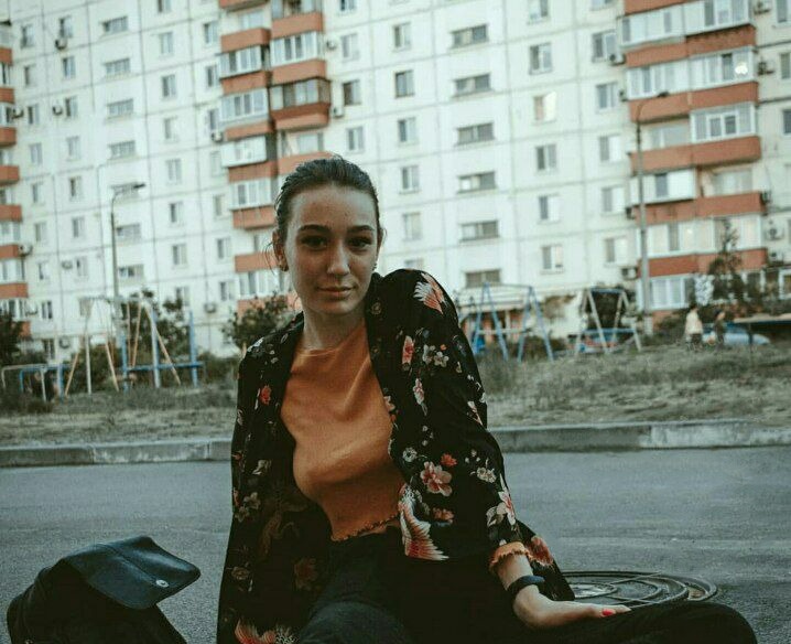 Лизка привлекальеная девушка из Севастополя цена от 3000 руб