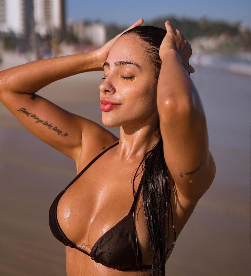 Дарья привлекальеная девушка из Севастополя цена от 7000 руб