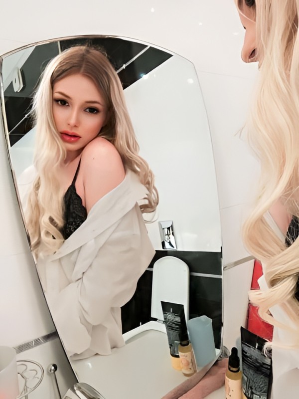 Римма привлекательная девушка из Севастополя цена от 2000 руб