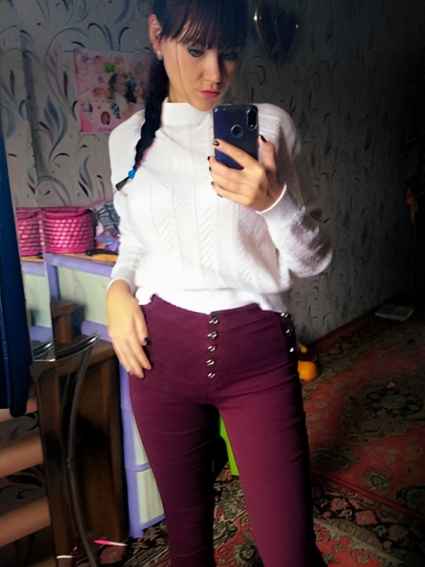 Стефания привлекательная девушка из Севастополя цена от 10000 руб