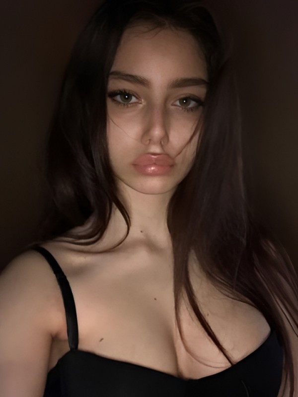 Стелла привлекательная девушка из Севастополя цена от 10000 руб