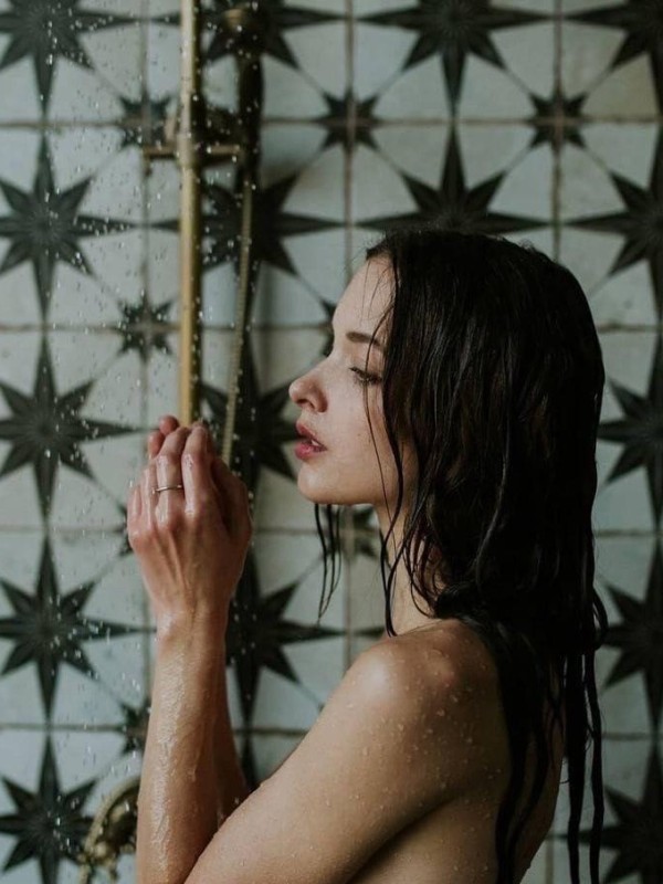 Лизетта привлекательная девушка из Севастополя цена от 6000 руб