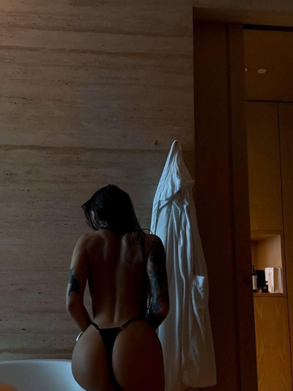 Маргоша привлекательная девушка из Севастополя цена от 7000 руб